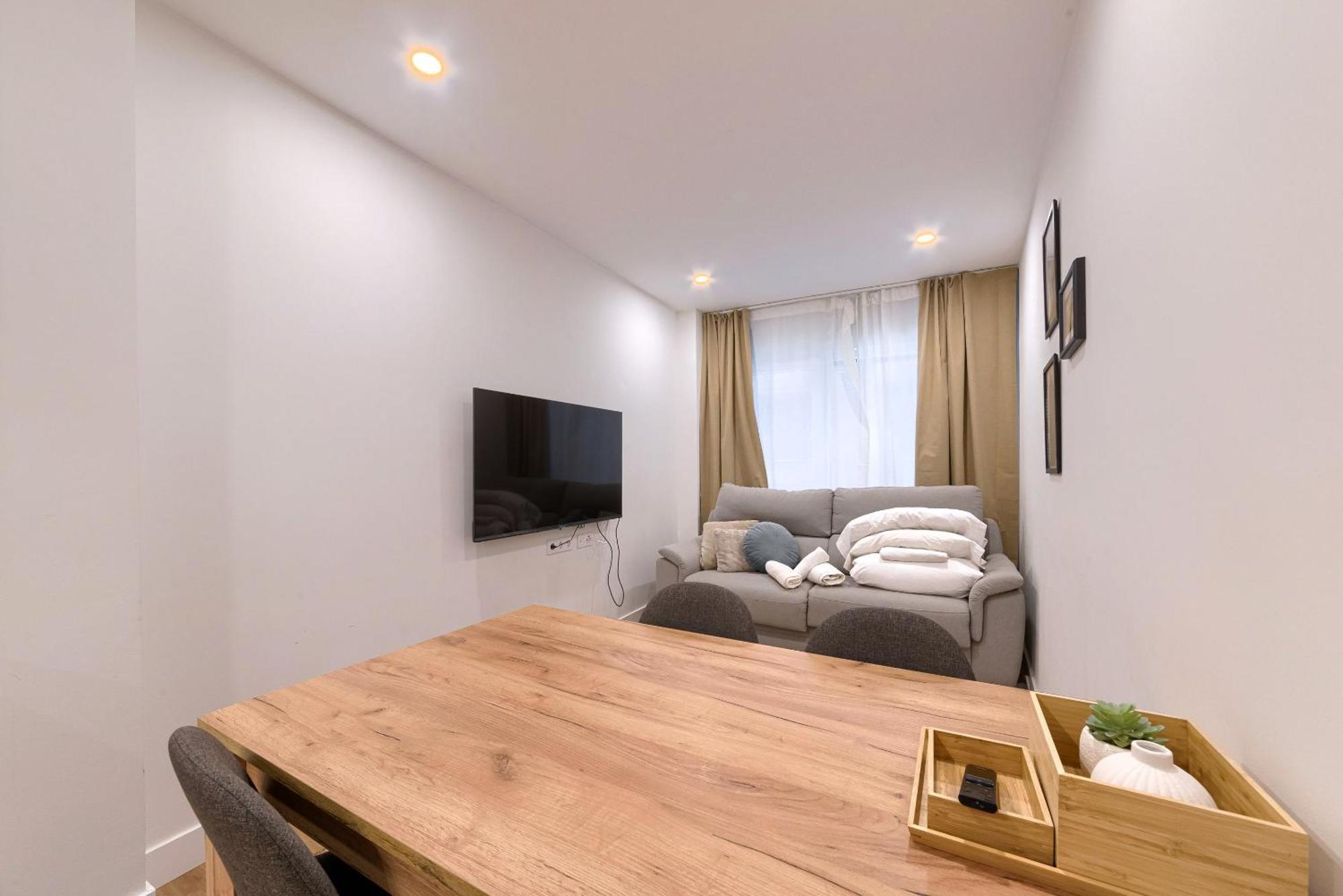 Deustown Apartamentos Bilbao Exteriör bild